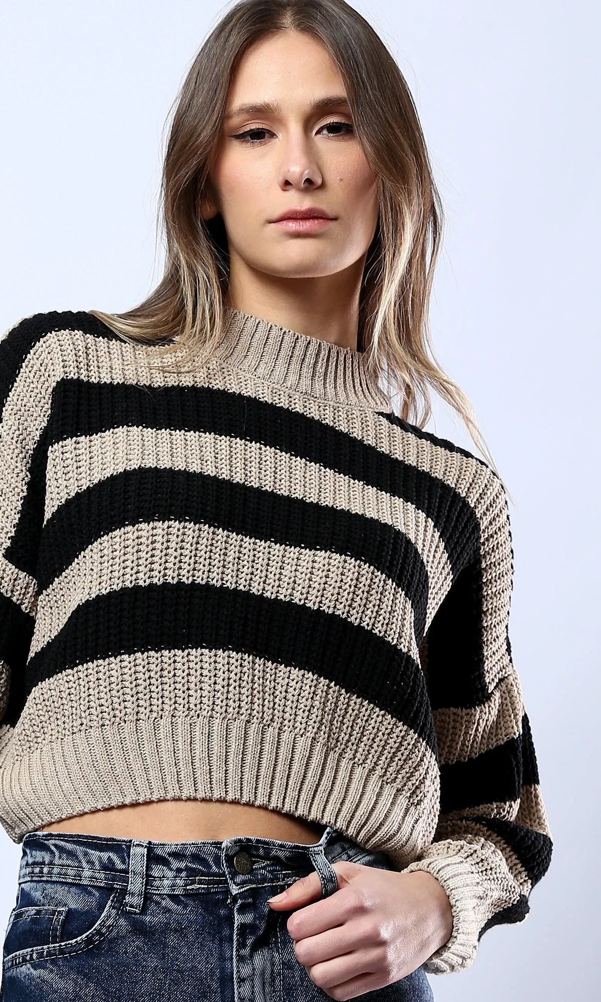 O175535 Striped Dark Beige & Black Pullover With High-Neck