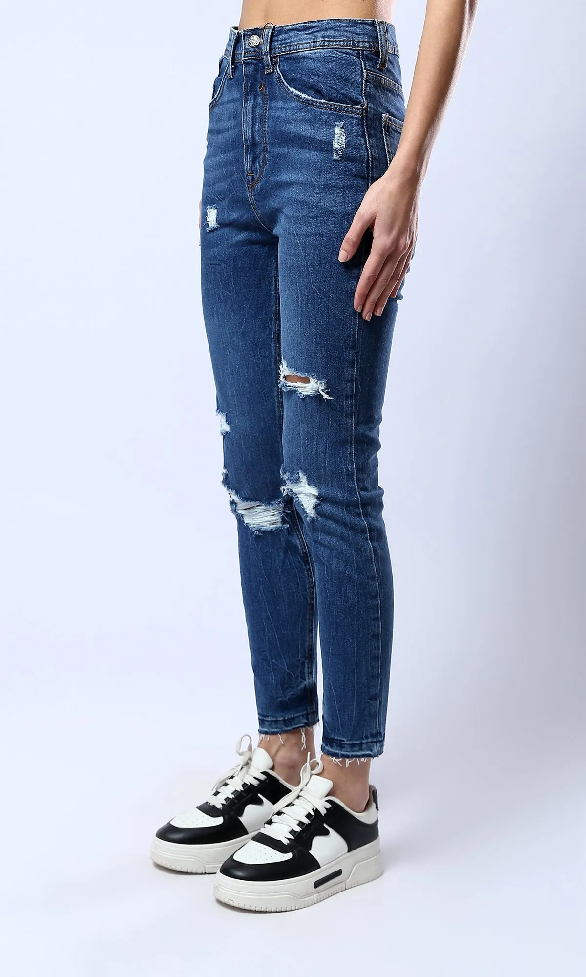 O182218 Cotton Dark Blue Jeans With Multi-Pockets